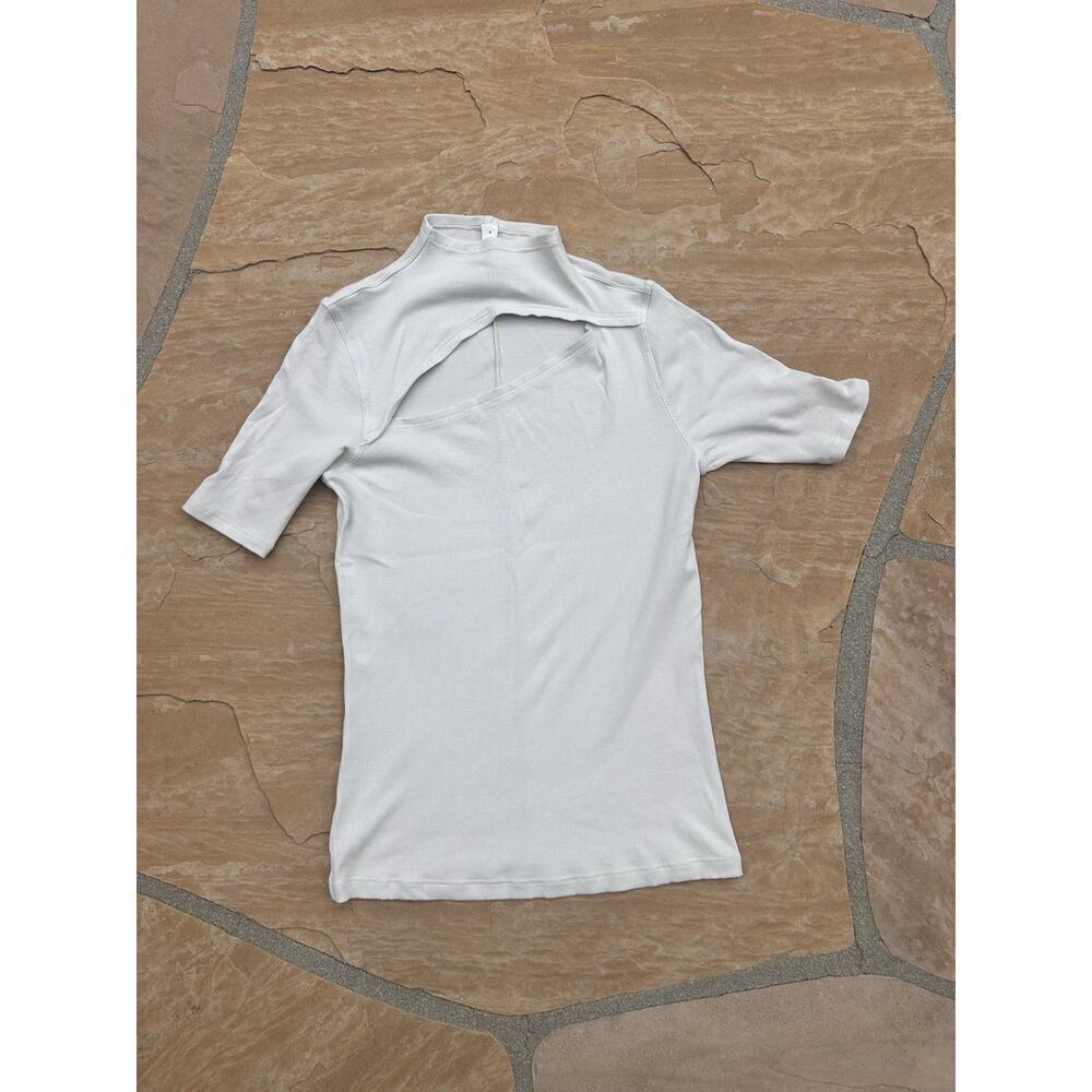 Lululemon La Tight To Body Keyhole Tee Mock Short Sleeve 8